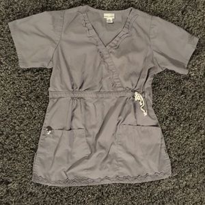 Laura Ashley, Scrub top